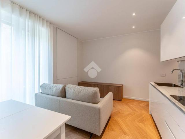 Appartamento in vendita a Milano MI