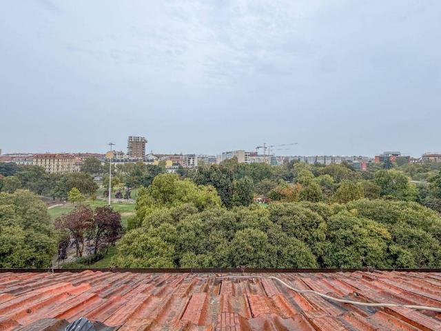 Appartamento in vendita a Milano MI