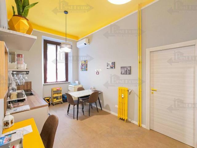Appartamento in vendita a Milano MI