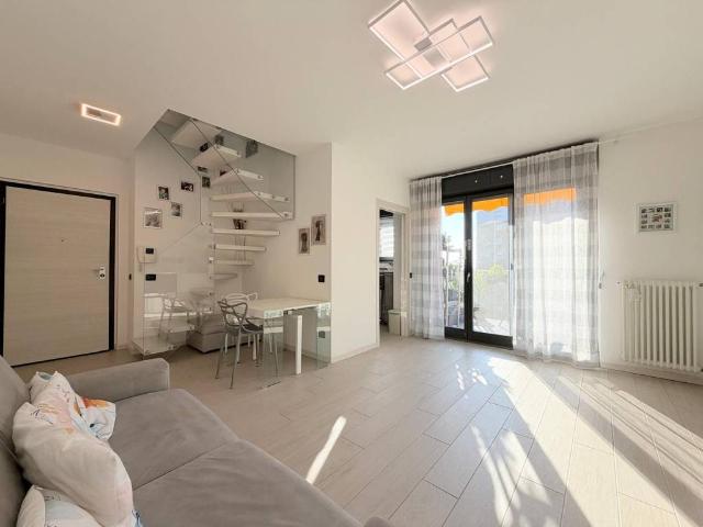 Appartamento in vendita a Milano MI