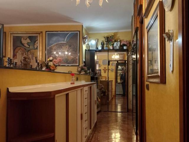 Appartamento in vendita a Milano MI