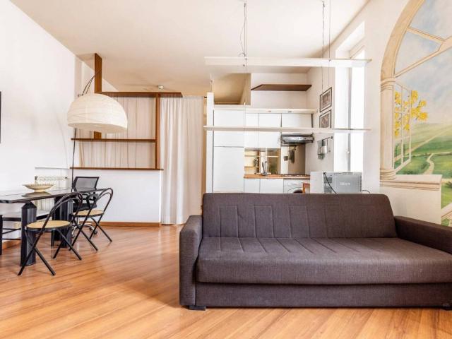 Appartamento in vendita a Milano MI