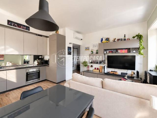 Appartamento in vendita a Milano MI