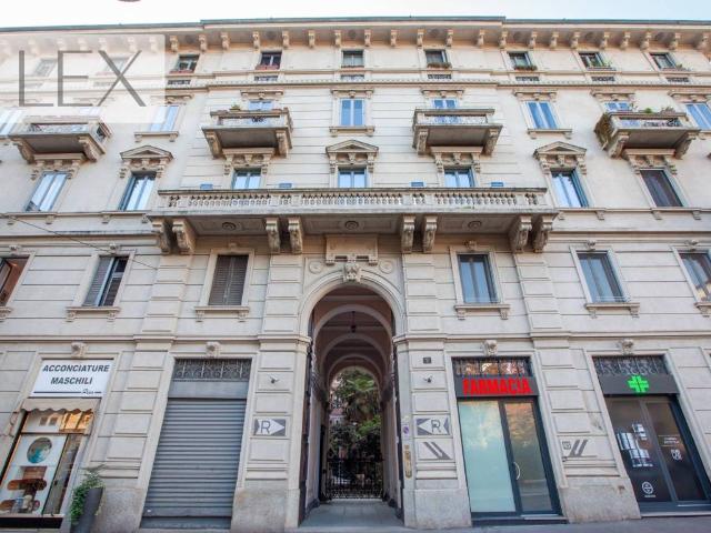 Appartamento in vendita a Milano MI