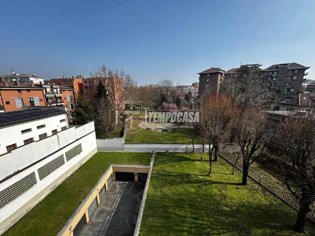 Appartamento in vendita a Milano MI