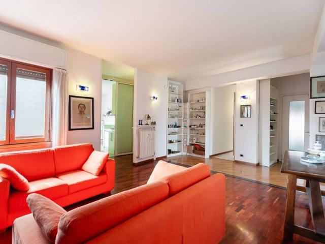 Appartamento in vendita a Milano MI