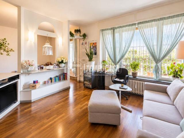 Appartamento in vendita a Milano MI