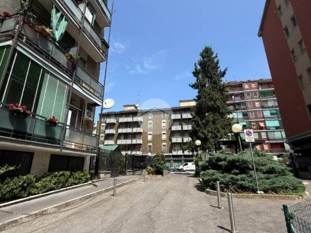 Appartamento in vendita a Milano MI