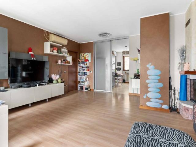 Appartamento in vendita a Milano MI
