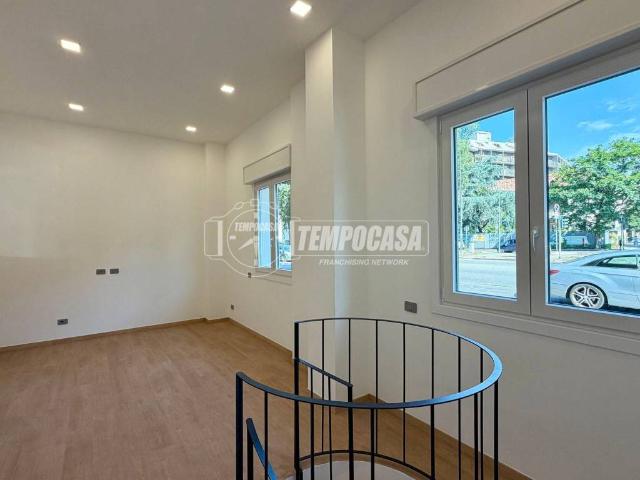 Appartamento in vendita a Milano MI