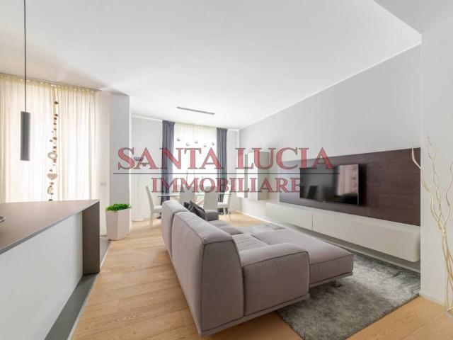 Appartamento in vendita a Milano MI