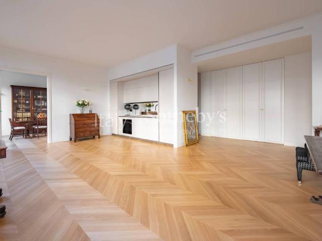 Appartamento in vendita a Milano MI