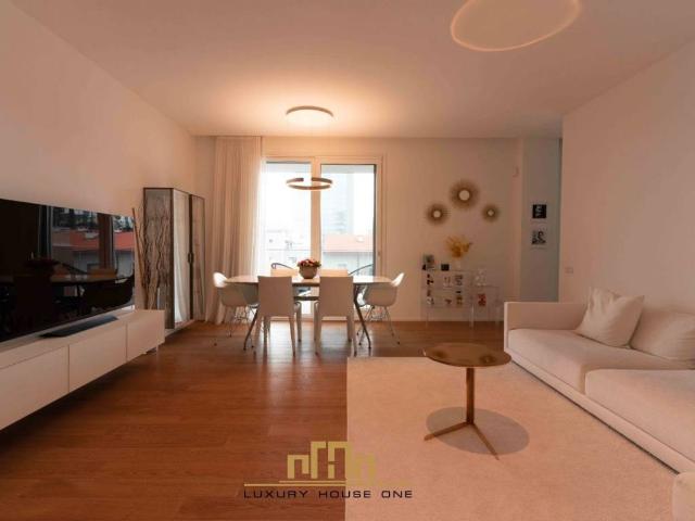 Appartamento in vendita a Milano MI