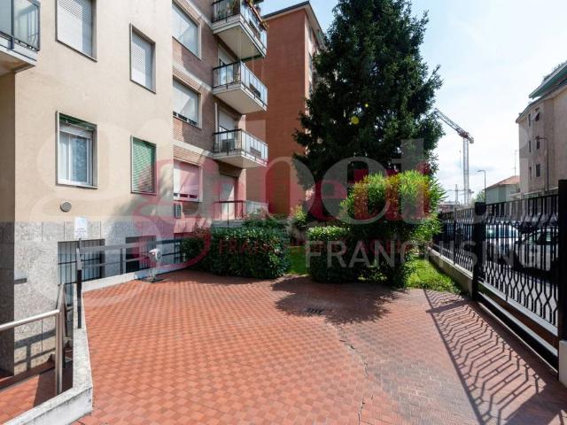 Appartamento in vendita a Milano MI
