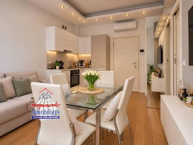 Appartamento in vendita a Milano MI