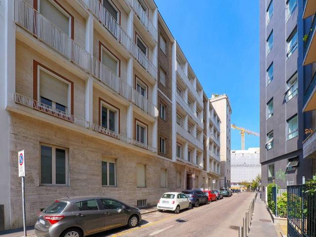 Appartamento in vendita a Milano MI