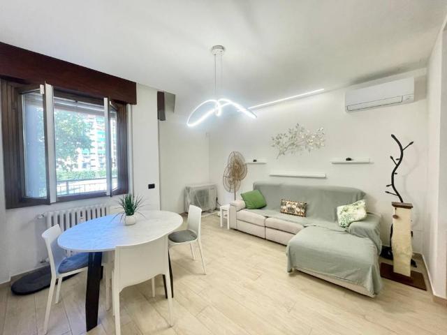 Appartamento in vendita a Milano MI