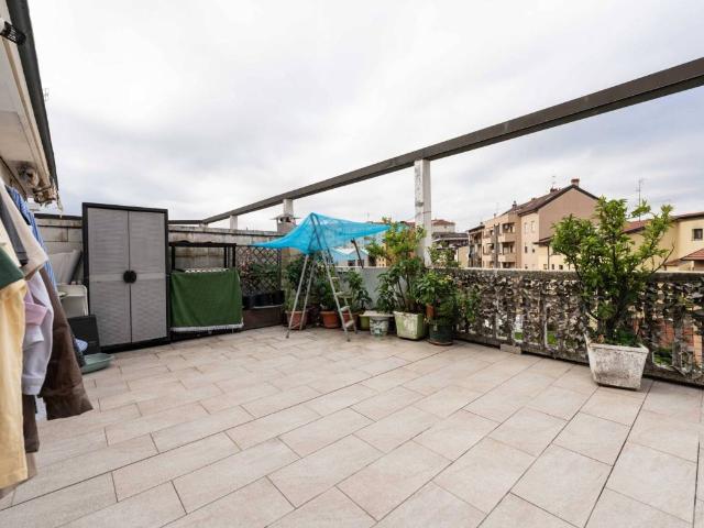 Appartamento in vendita a Milano MI