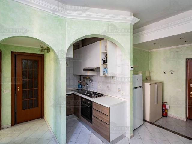 Appartamento in vendita a Milano MI