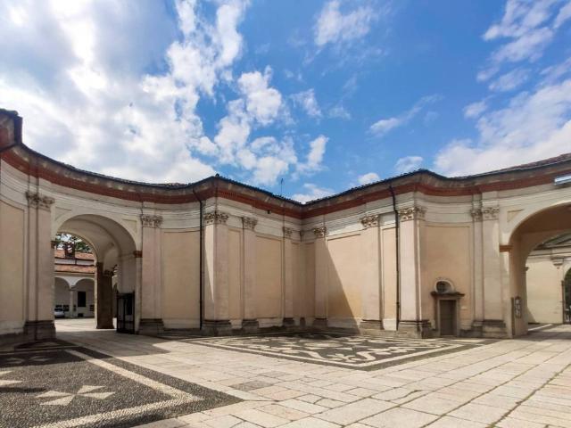 Appartamento in vendita a Milano MI