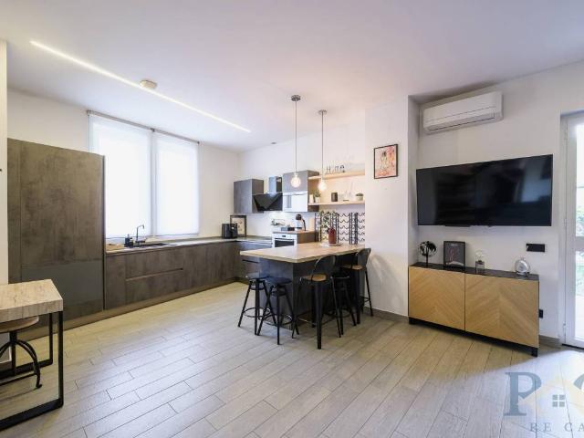 Appartamento in vendita a Milano MI
