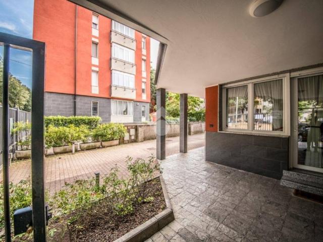 Appartamento in vendita a Milano MI