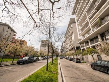 Appartamento in vendita a Milano MI