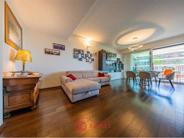 Appartamento in vendita a Milano MI