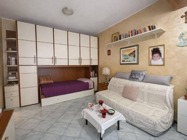 Appartamento in vendita a Milano MI
