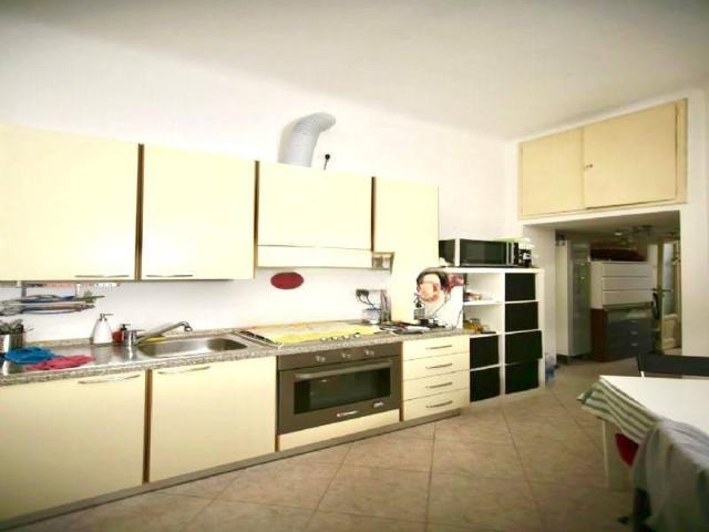 Appartamento in vendita a Milano MI