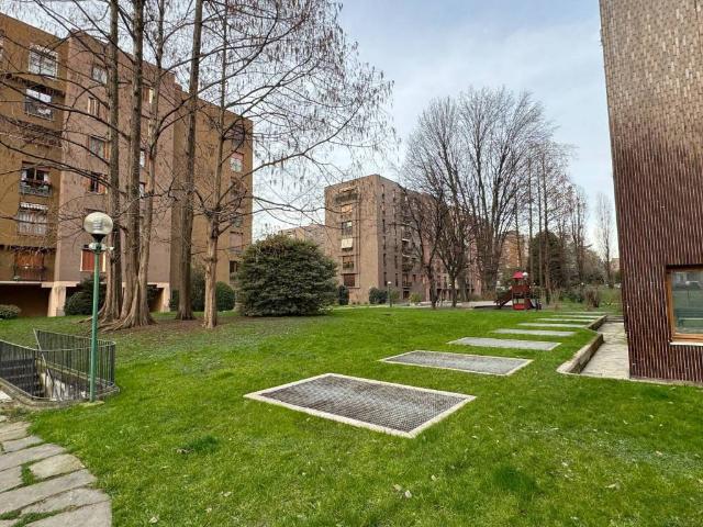 Appartamento in vendita a Milano MI
