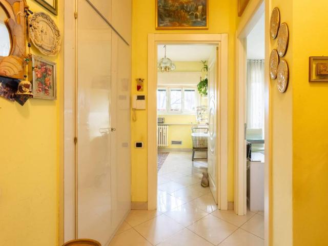 Appartamento in vendita a Milano MI