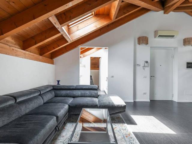 Appartamento in vendita a Milano MI