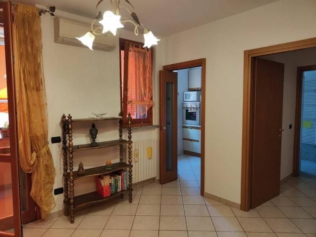 Appartamento in vendita a Milano MI