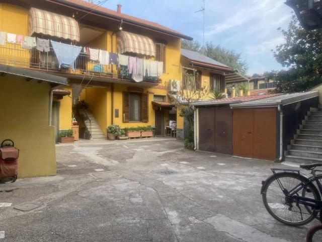 Appartamento in vendita a Milano MI