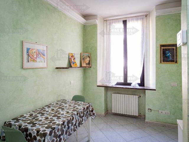Appartamento in vendita a Milano MI