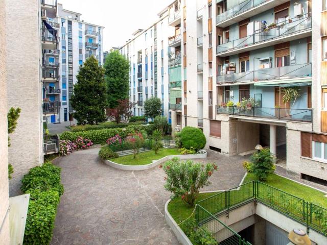 Appartamento in vendita a Milano MI