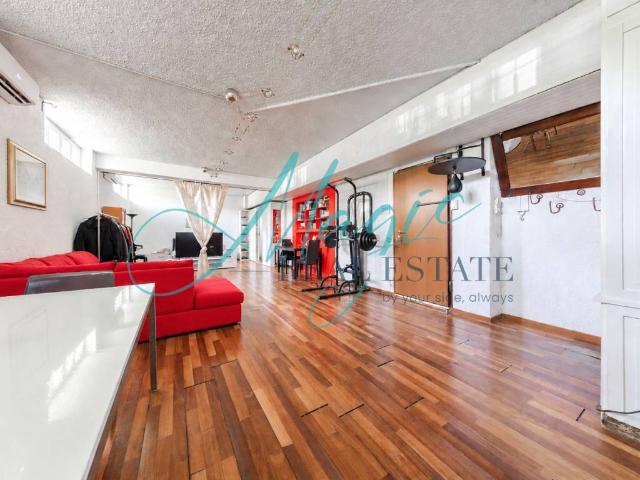 Appartamento in vendita a Milano MI