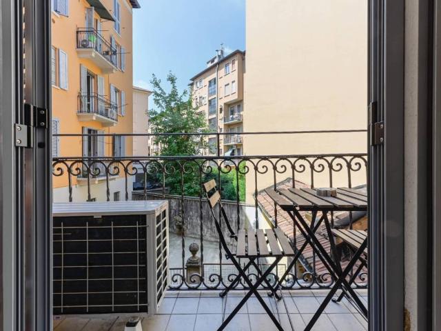Appartamento in vendita a Milano MI