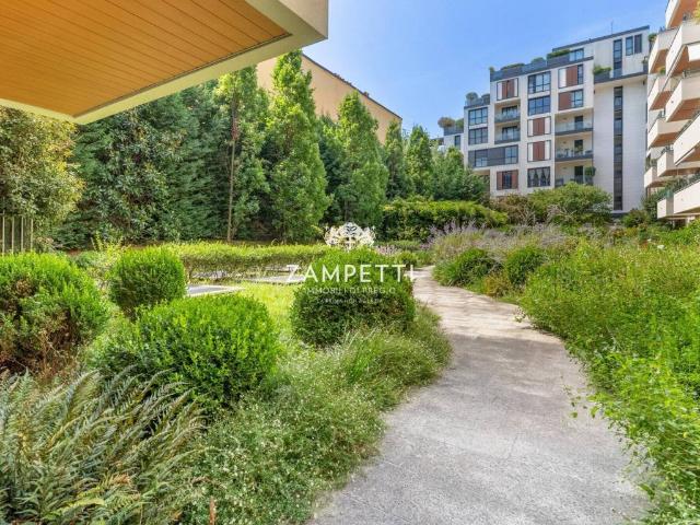 Appartamento in vendita a Milano MI