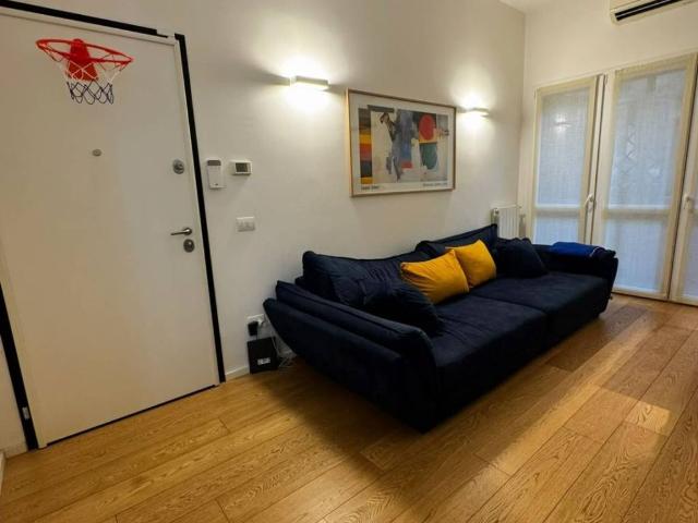 Appartamento in vendita a Milano MI