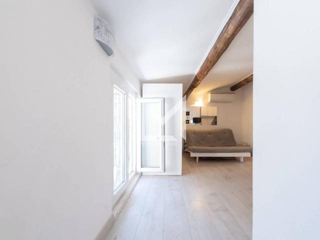 Appartamento in vendita a Milano MI