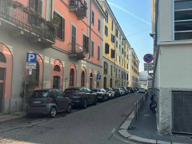 Appartamento in vendita a Milano MI