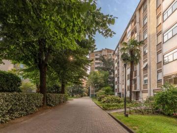 Appartamento in vendita a Milano MI