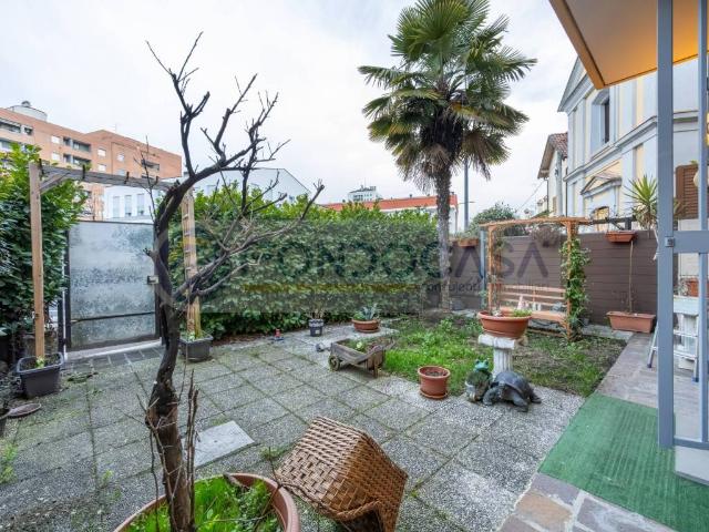 Appartamento in vendita a Milano MI