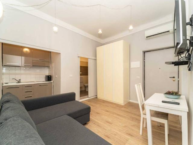 Appartamento in vendita a Milano MI
