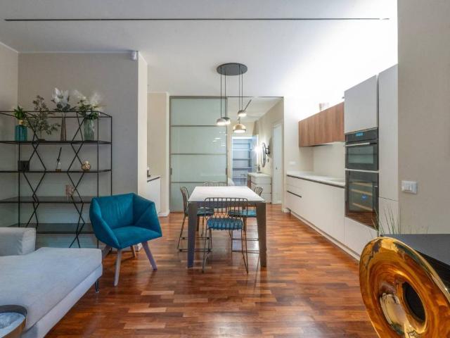 Appartamento in vendita a Milano MI