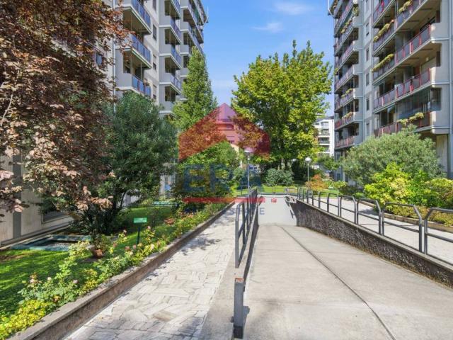 Appartamento in vendita a Milano MI