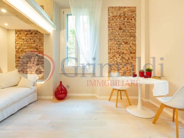 Appartamento in vendita a Milano MI