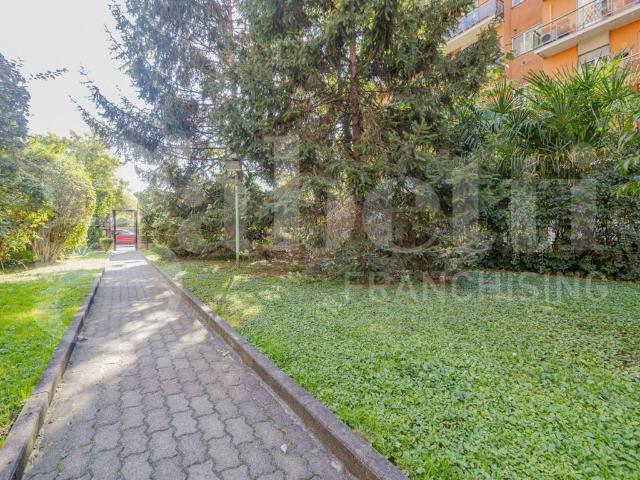 Appartamento in vendita a Milano MI